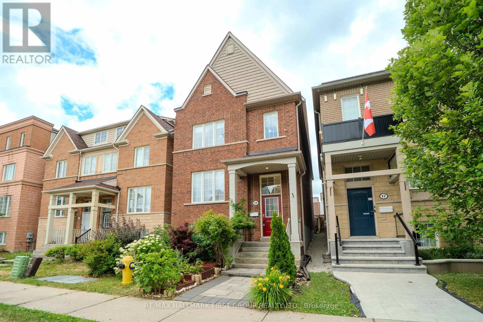 19 KIDD TERRACE