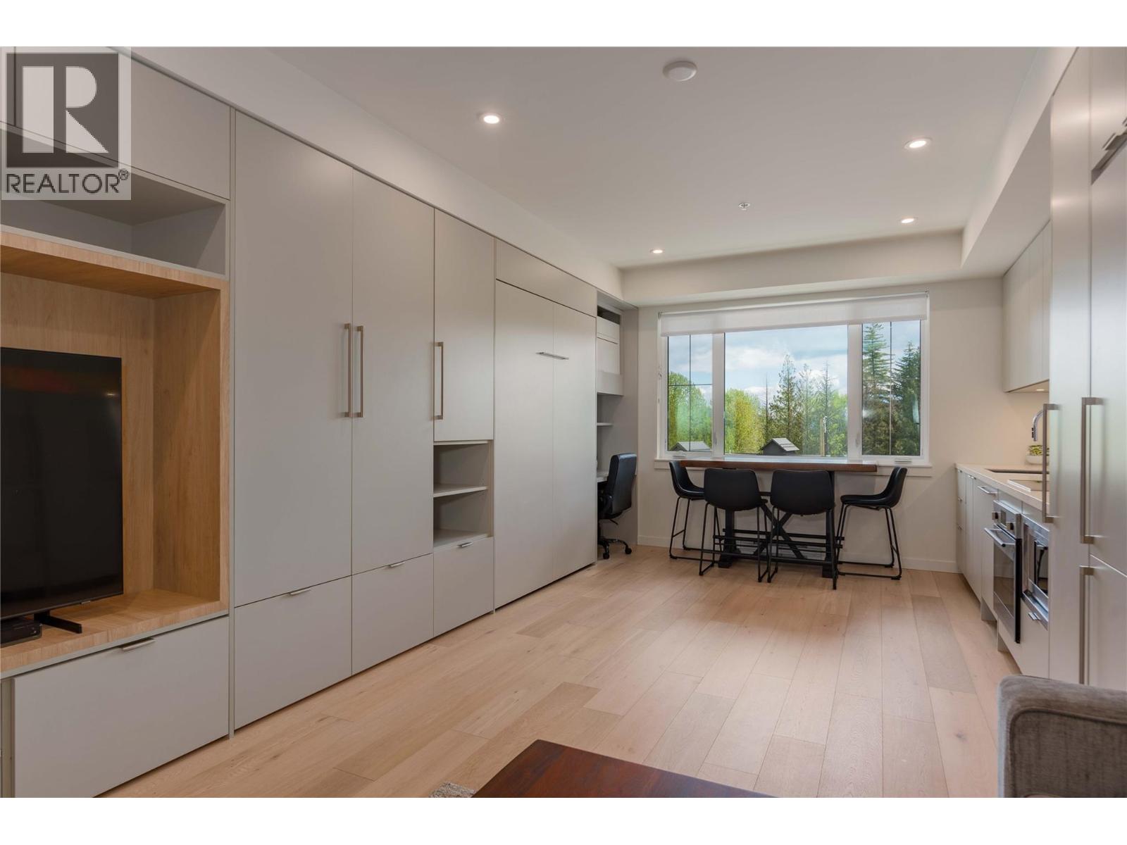 4280 Red Mountain Road Unit# 115