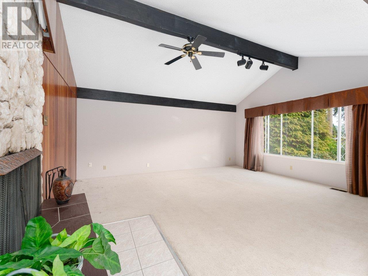2602 SECHELT DRIVE