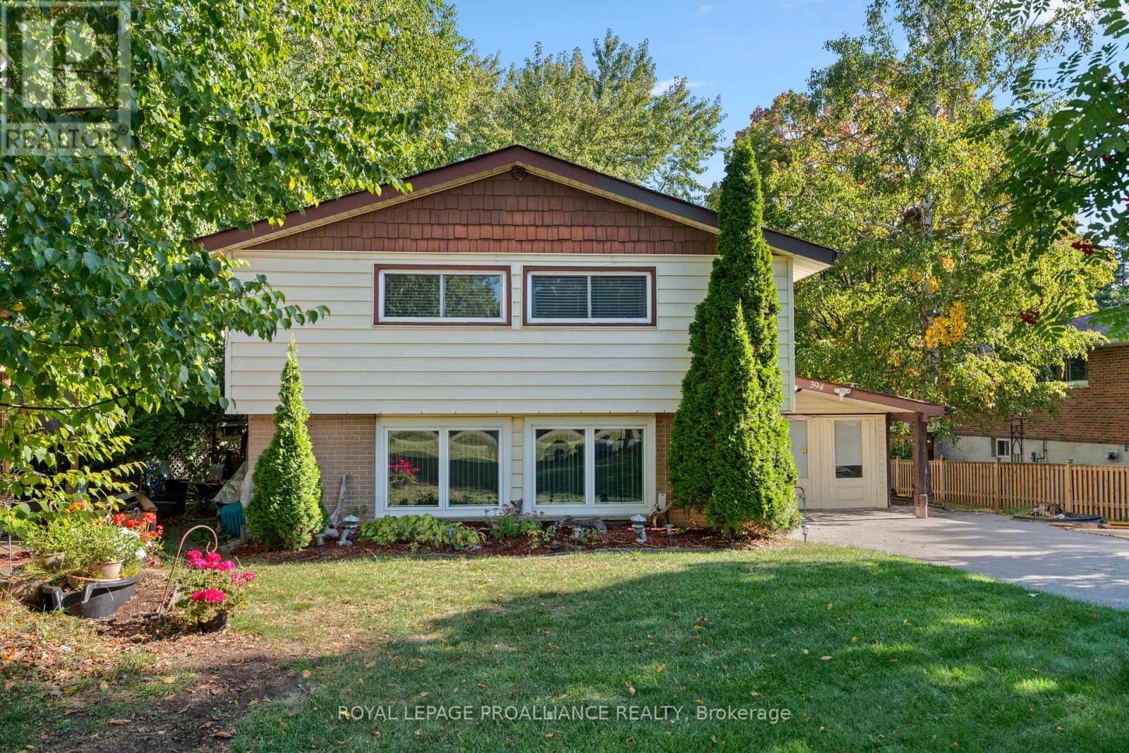 394 SUNSET BOULEVARD