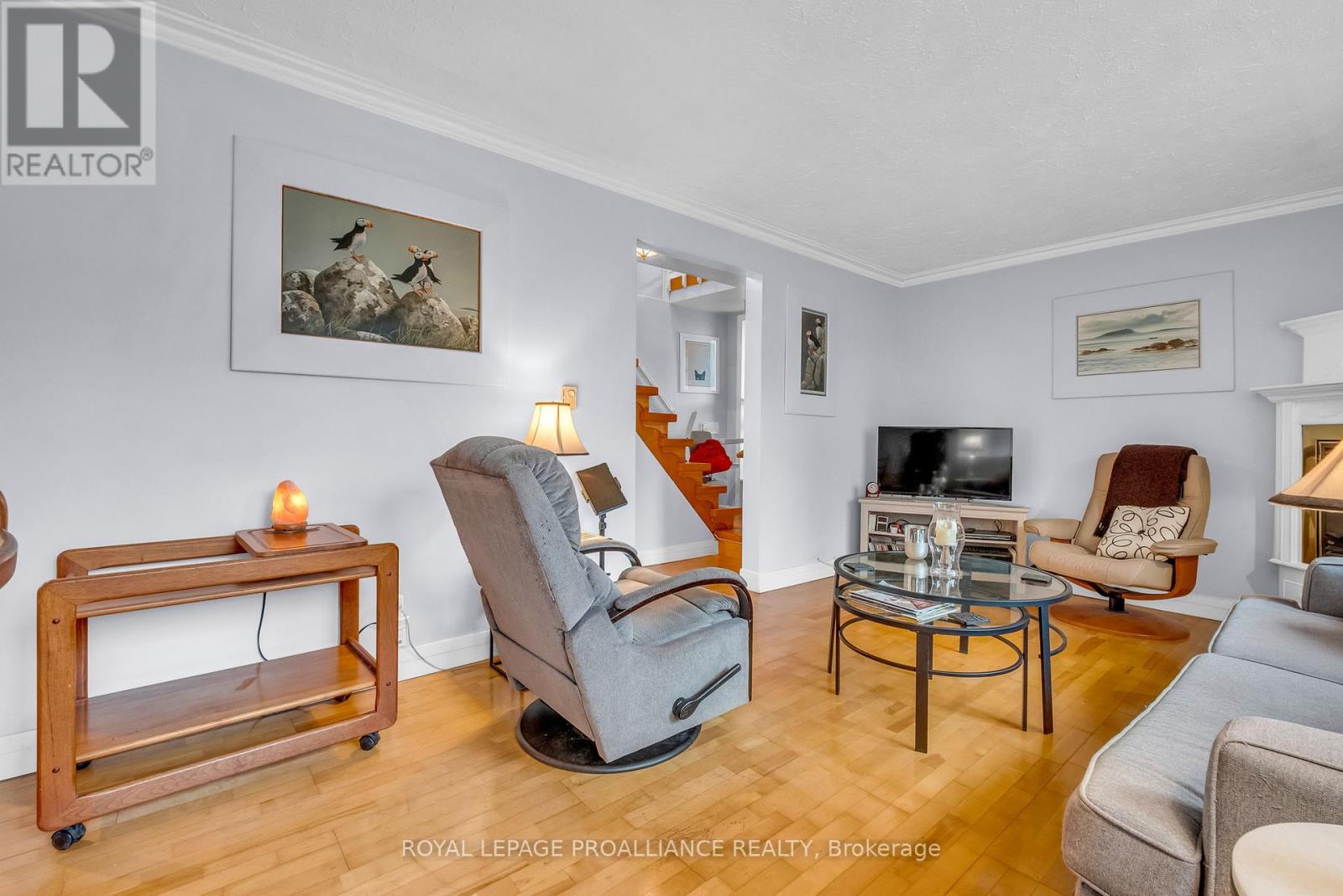 394 SUNSET BOULEVARD