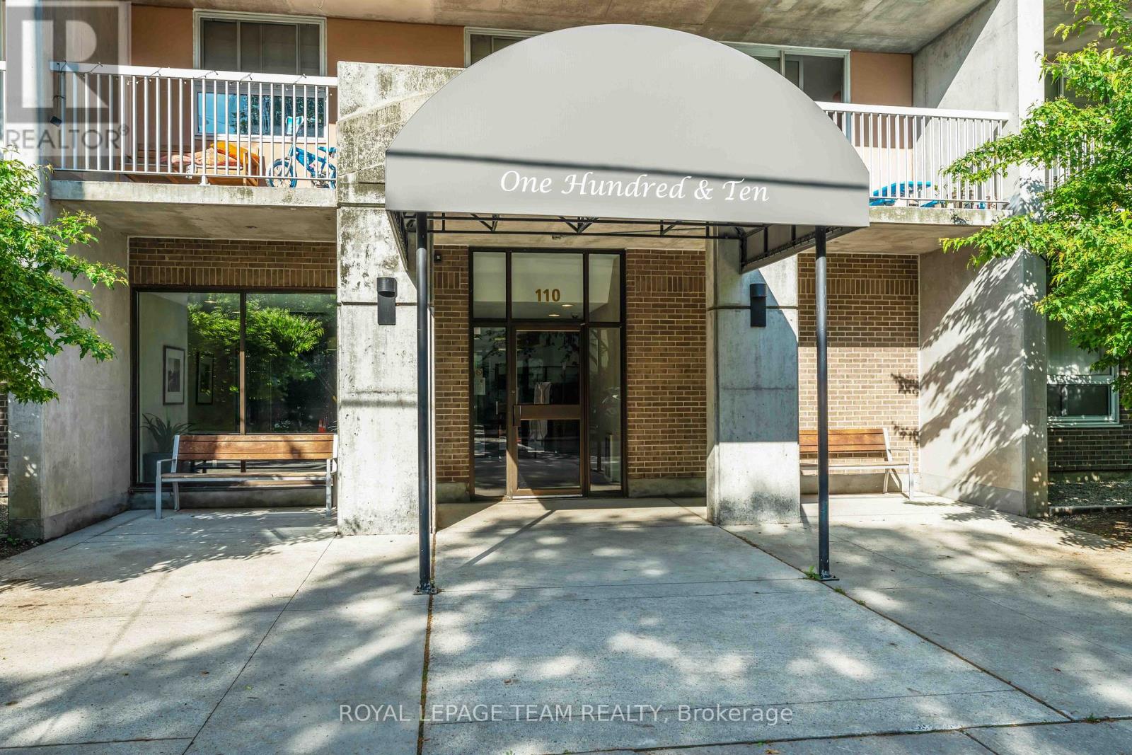 203 - 110 FORWARD AVENUE
