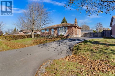 59 OXFORD CRESCENT Loyalist (Amherstview) ON K7N1R1