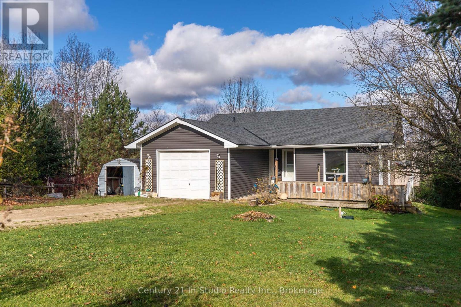 474839 TOWNSEND LAKE ROAD