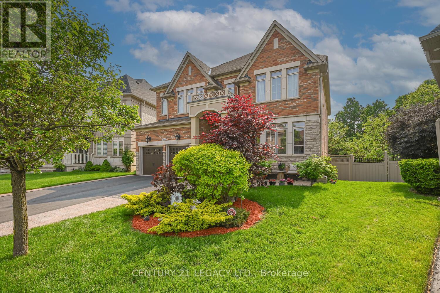 34 CANNINGTON CRESCENT