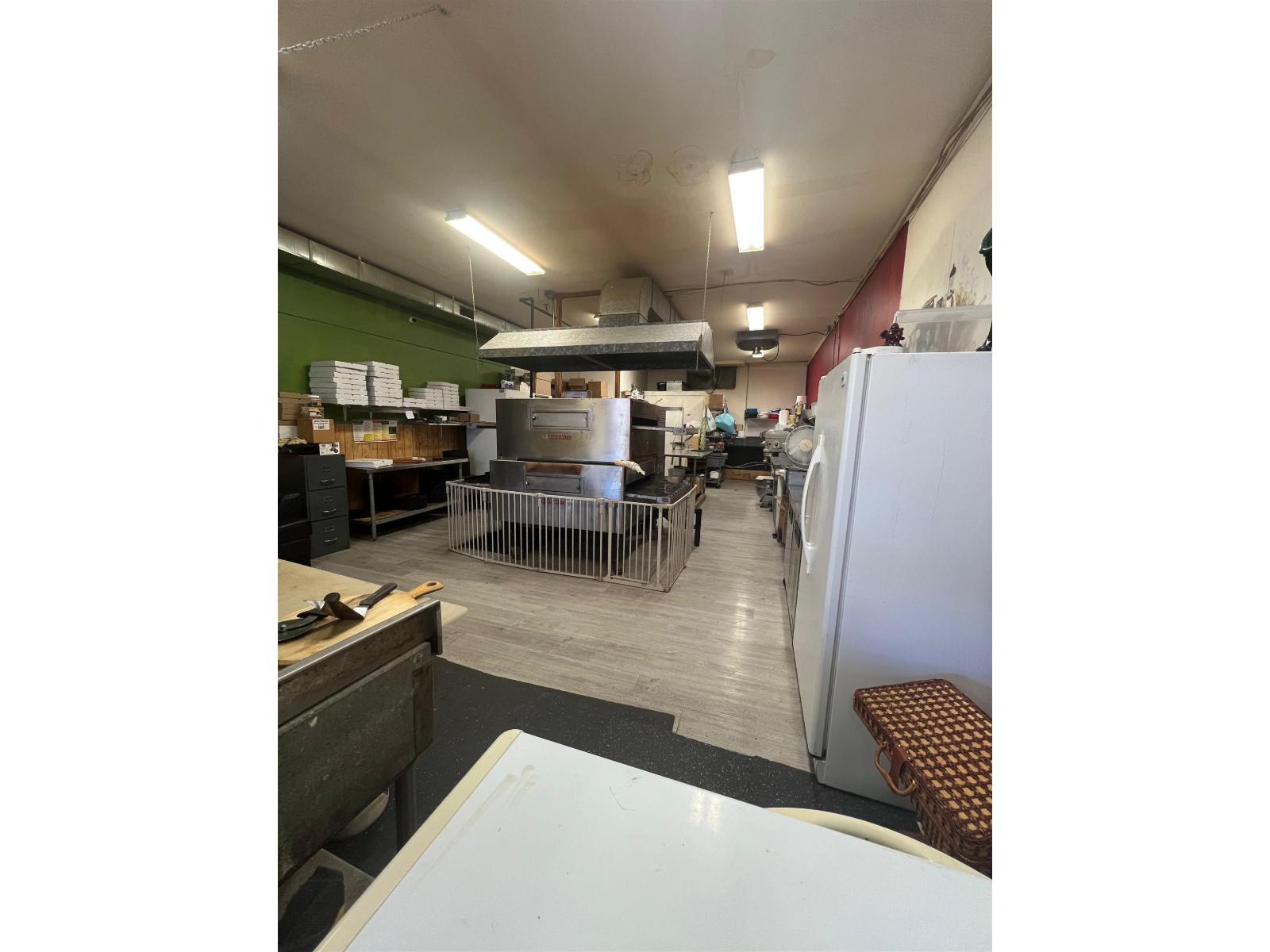 42232 YARROW CENTRAL ROAD|Yarrow