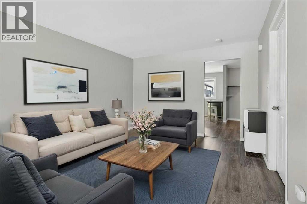 303, 2211 19 Street NE