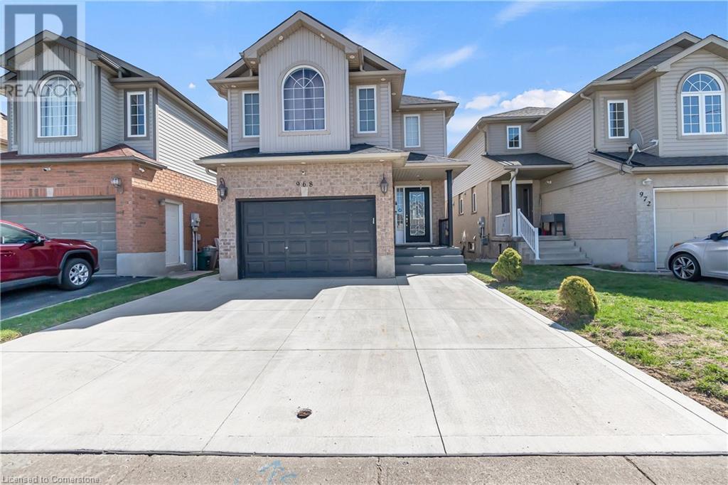 968 COPPER LEAF Crescent