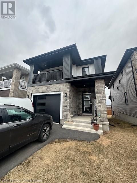 13 ERIE Court Amherstview ON K7N0E3