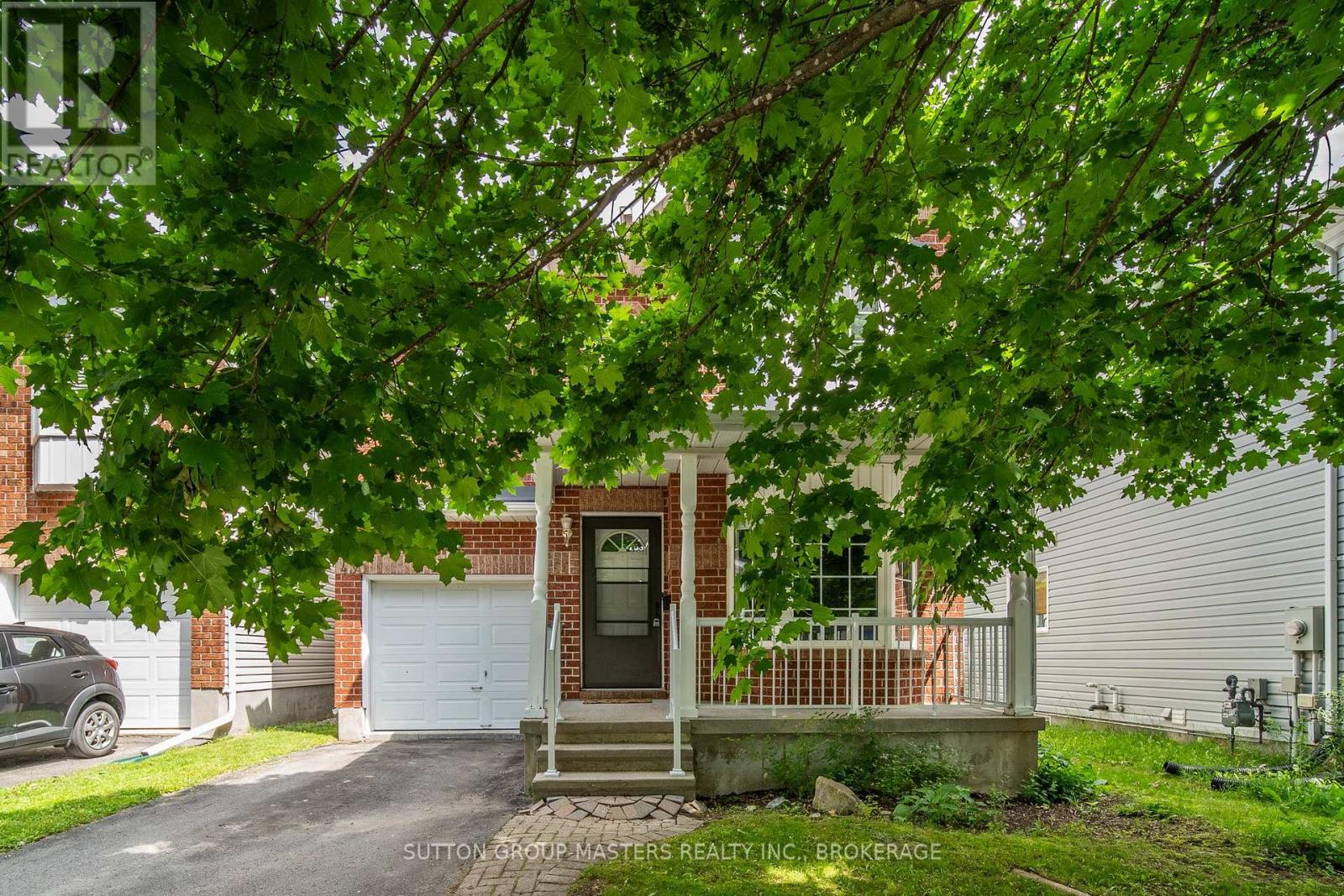 430 FIELDSTONE DRIVE