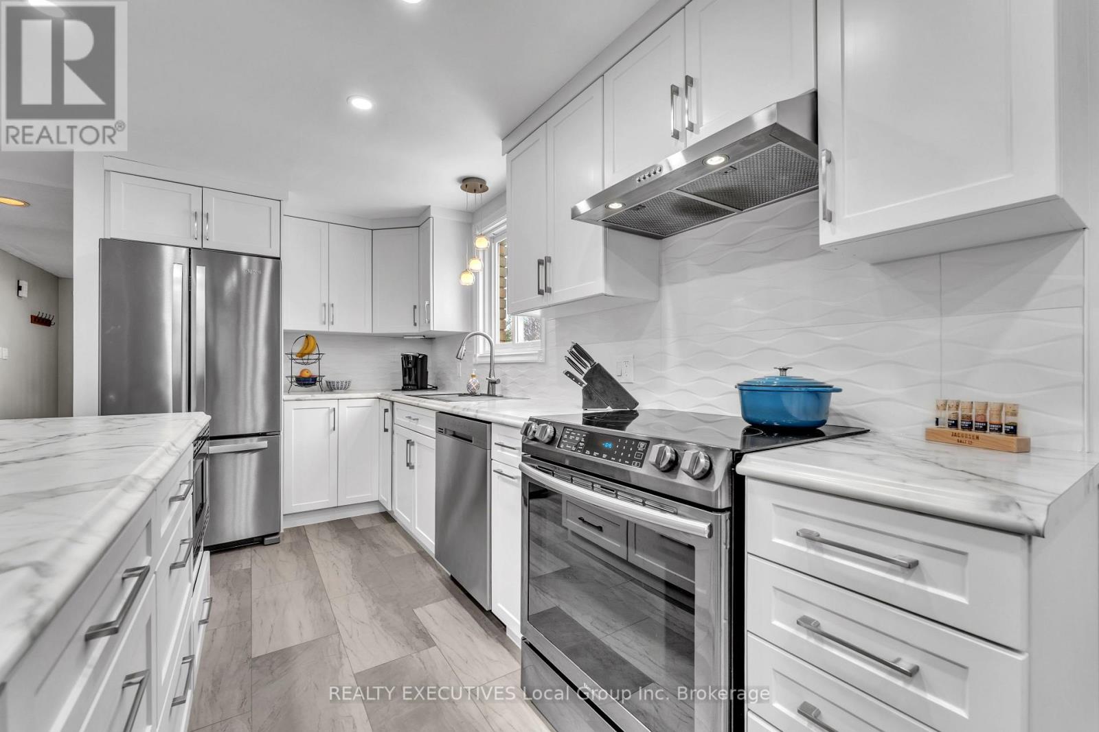 670 TACKABERRY DRIVE