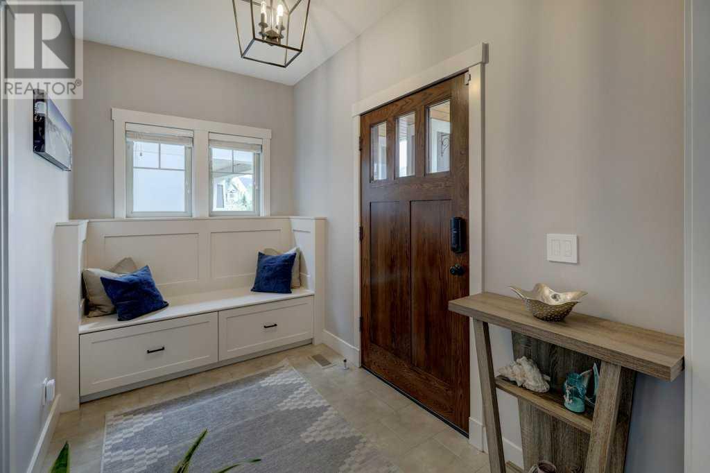 1138 Coopers Drive SW