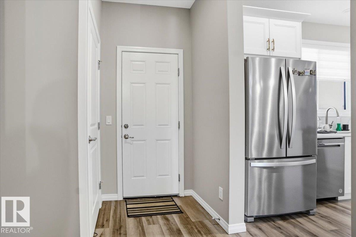 204 CHARLESWORTH DR SW