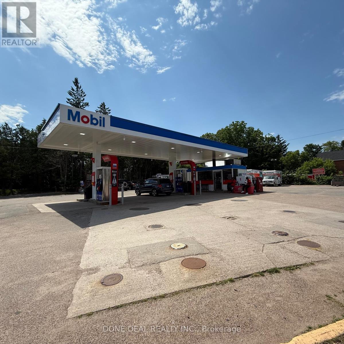 640 PEMBROKE STREET W