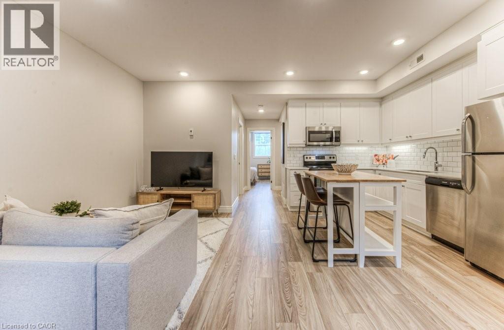 112 UNION Street E Unit# A103