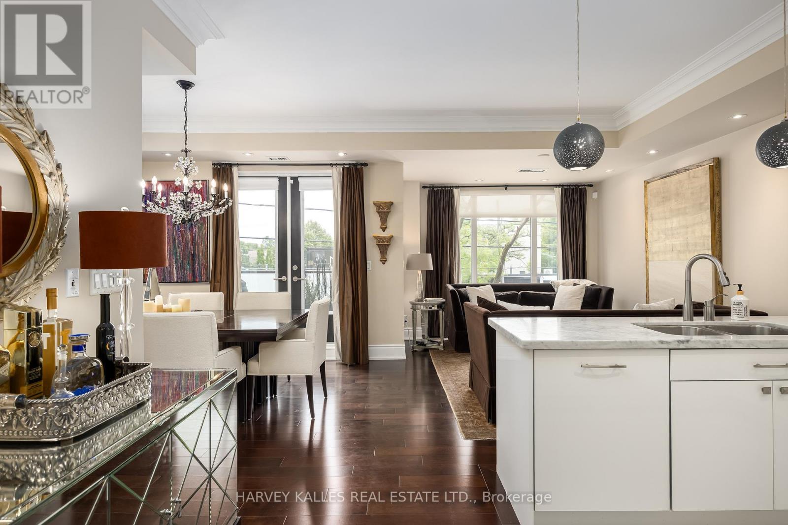 205 - 1717 AVENUE ROAD
