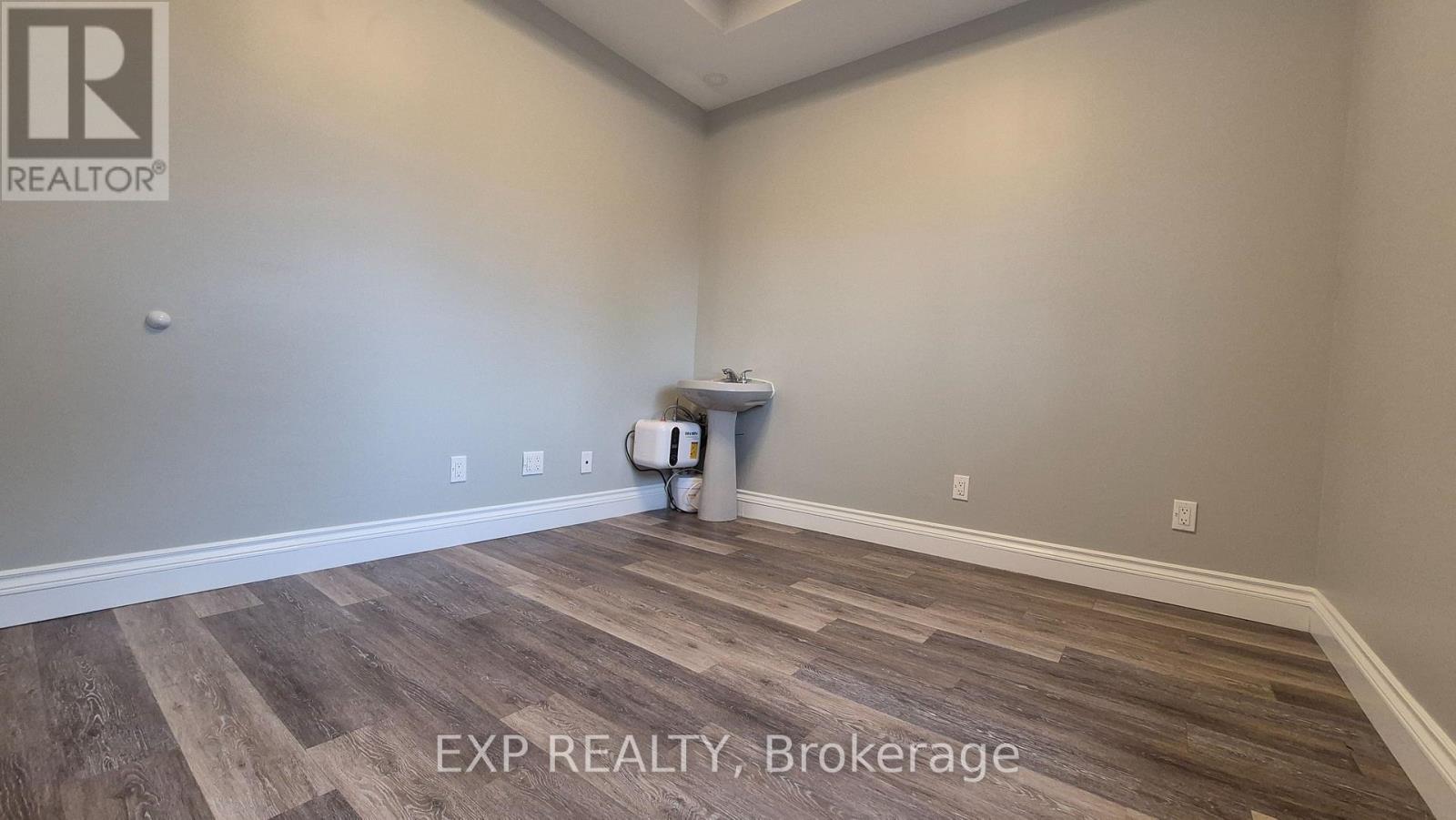 2 - 5 BATES DRIVE