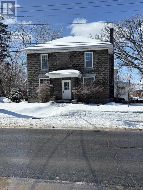 405 Wellington ST E Sault Ste. Marie ON P6A2M1