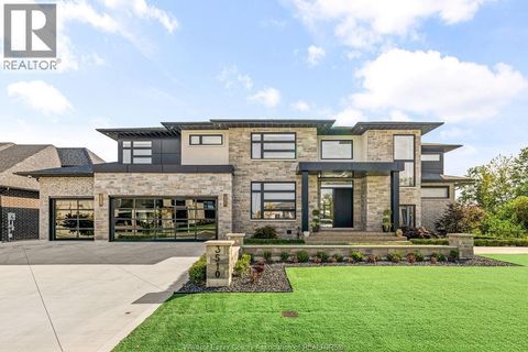 3510 FIORINA STREET LaSalle ON N9H0M9