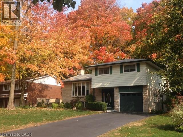 564 GLEN MANOR Boulevard