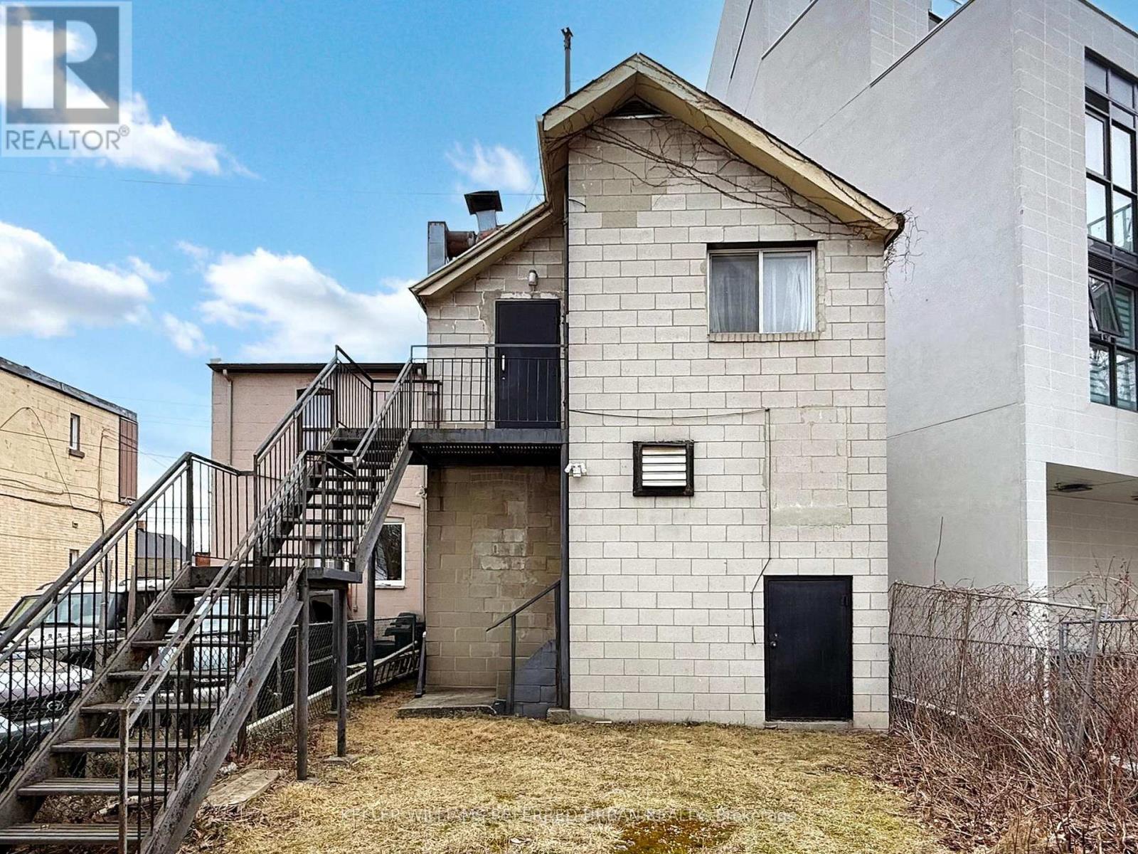1402 KINGSTON ROAD