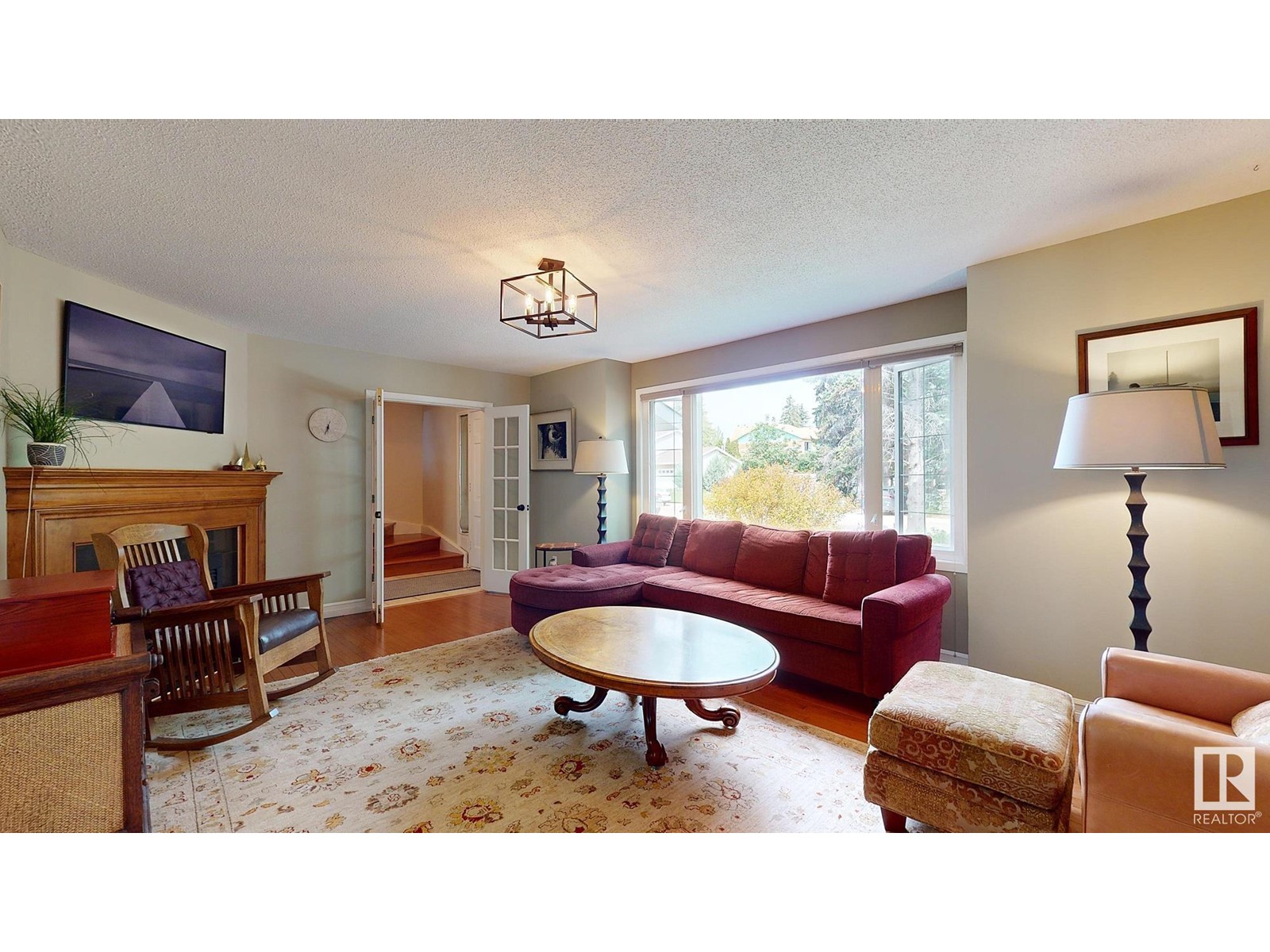 13911 88 AV NW