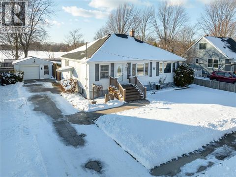 547 SUPERIOR STREET Sarnia ON N7T7E7