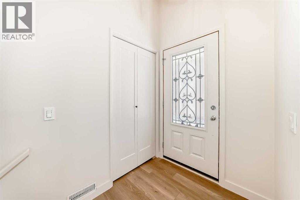 52 Cedarwood Place SW