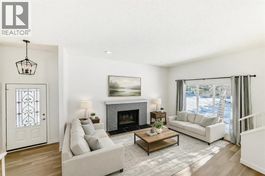 52 Cedarwood Place SW