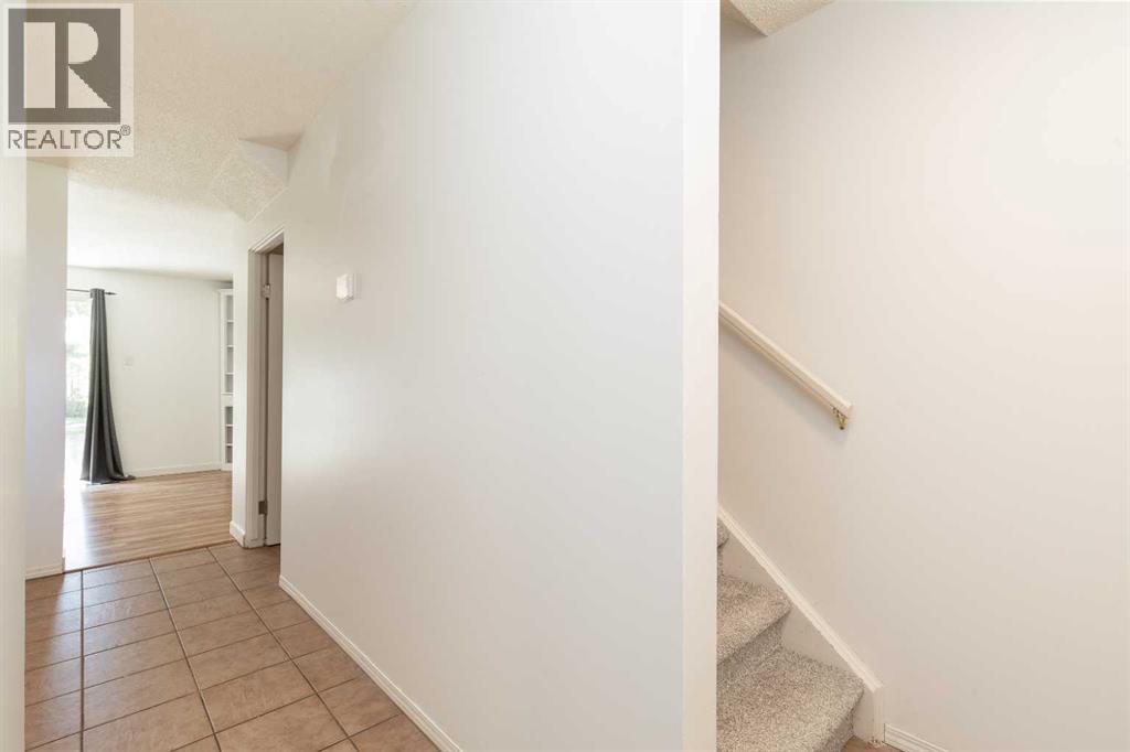 14, 115 Lafayette Boulevard W