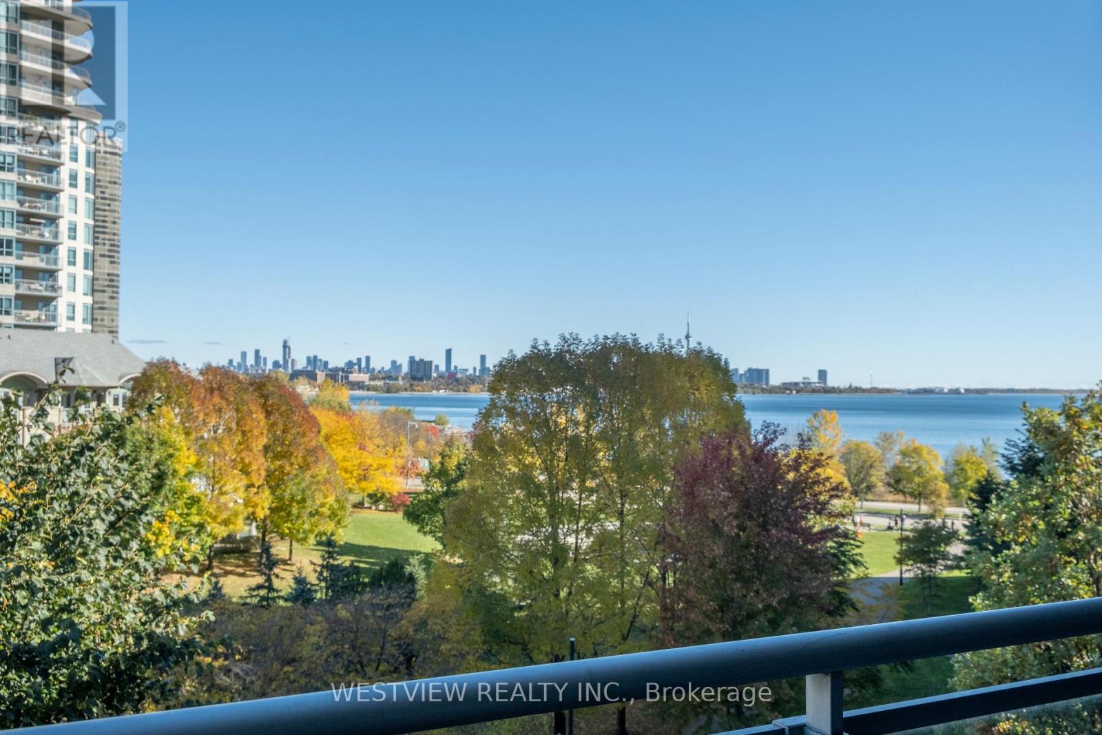 413 - 2119 LAKE SHORE BOULEVARD W