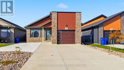110 MOONSTONE CRESCENT Chatham-Kent ON N7M0S2