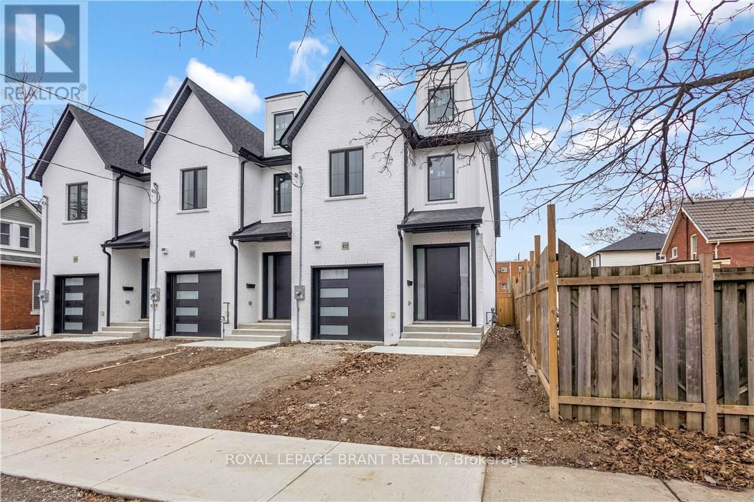 105 WINNIETT STREET