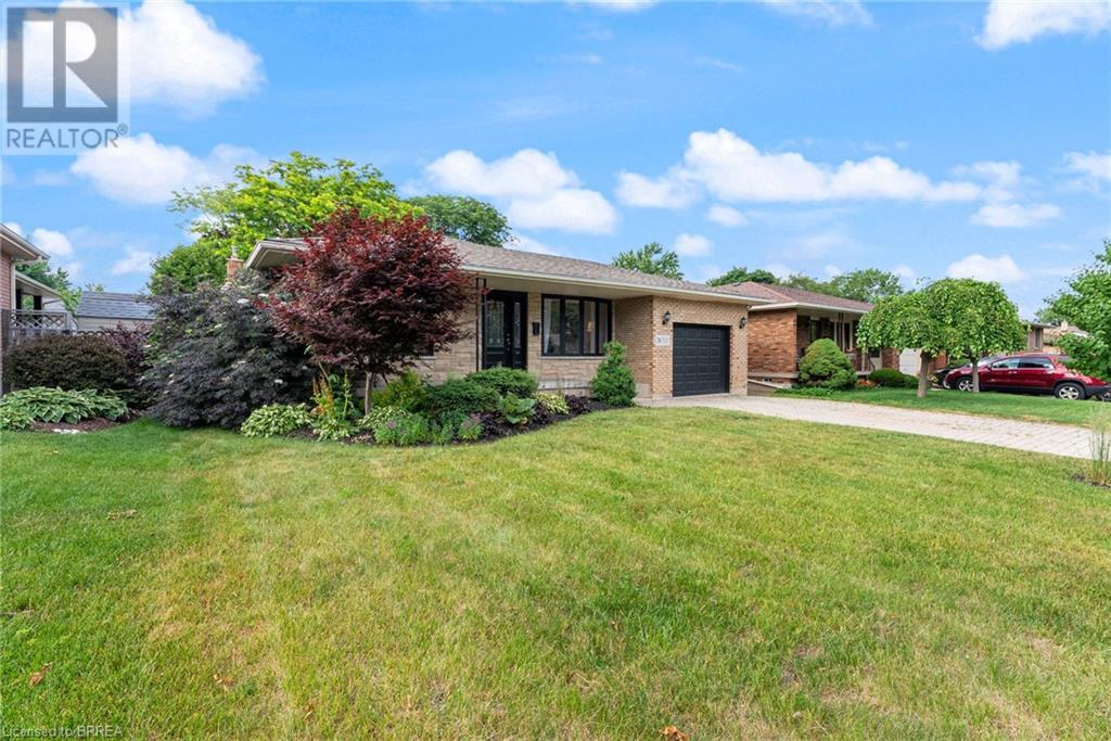 26 BELAIRE Road