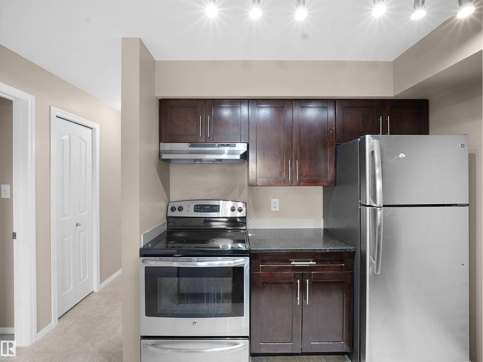 #219 270 MCCONACHIE DR NW