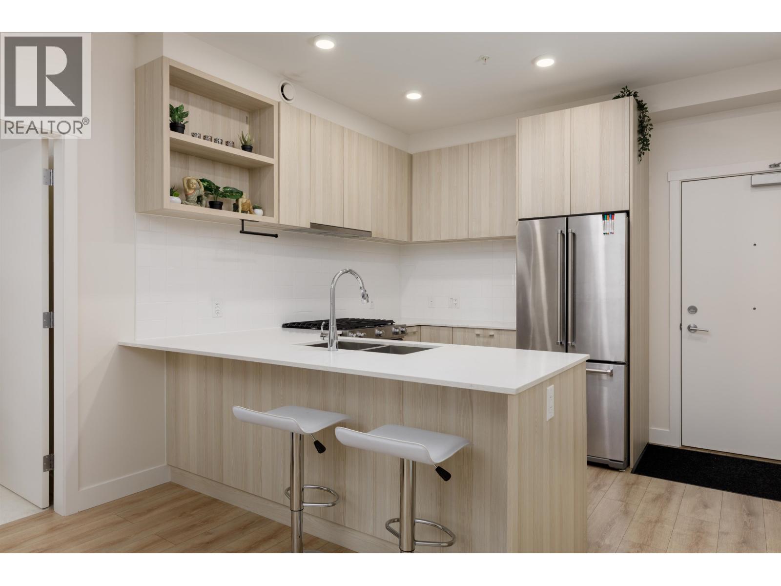 216 721 ANSKAR COURT