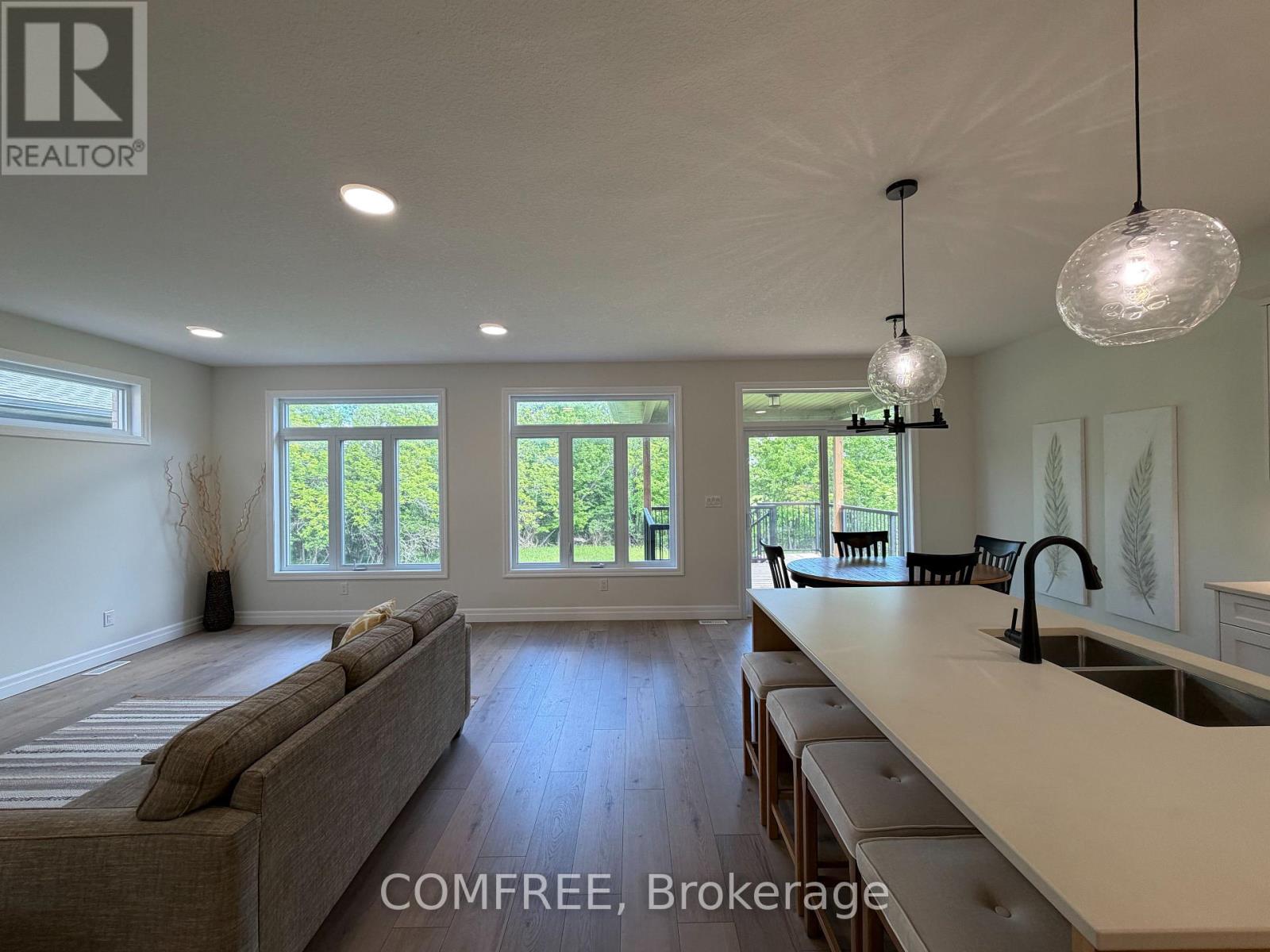 25-35 OLD COURSE ROAD