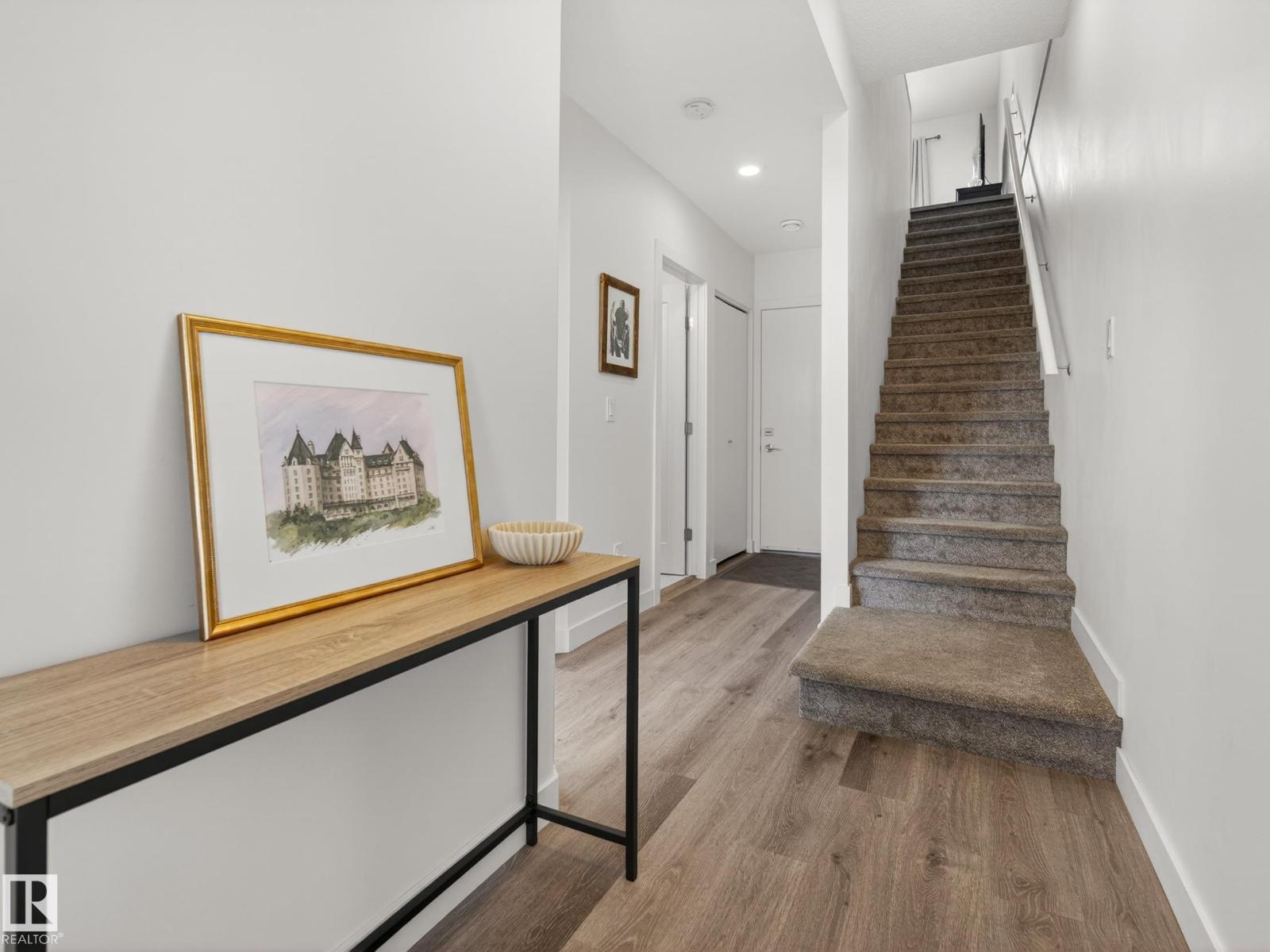 #53 100 JENSEN LAKES BV