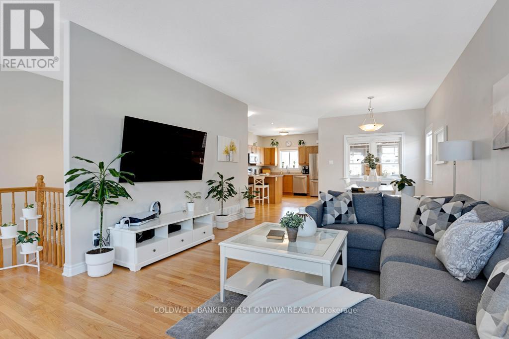 85 CARTER CRESCENT