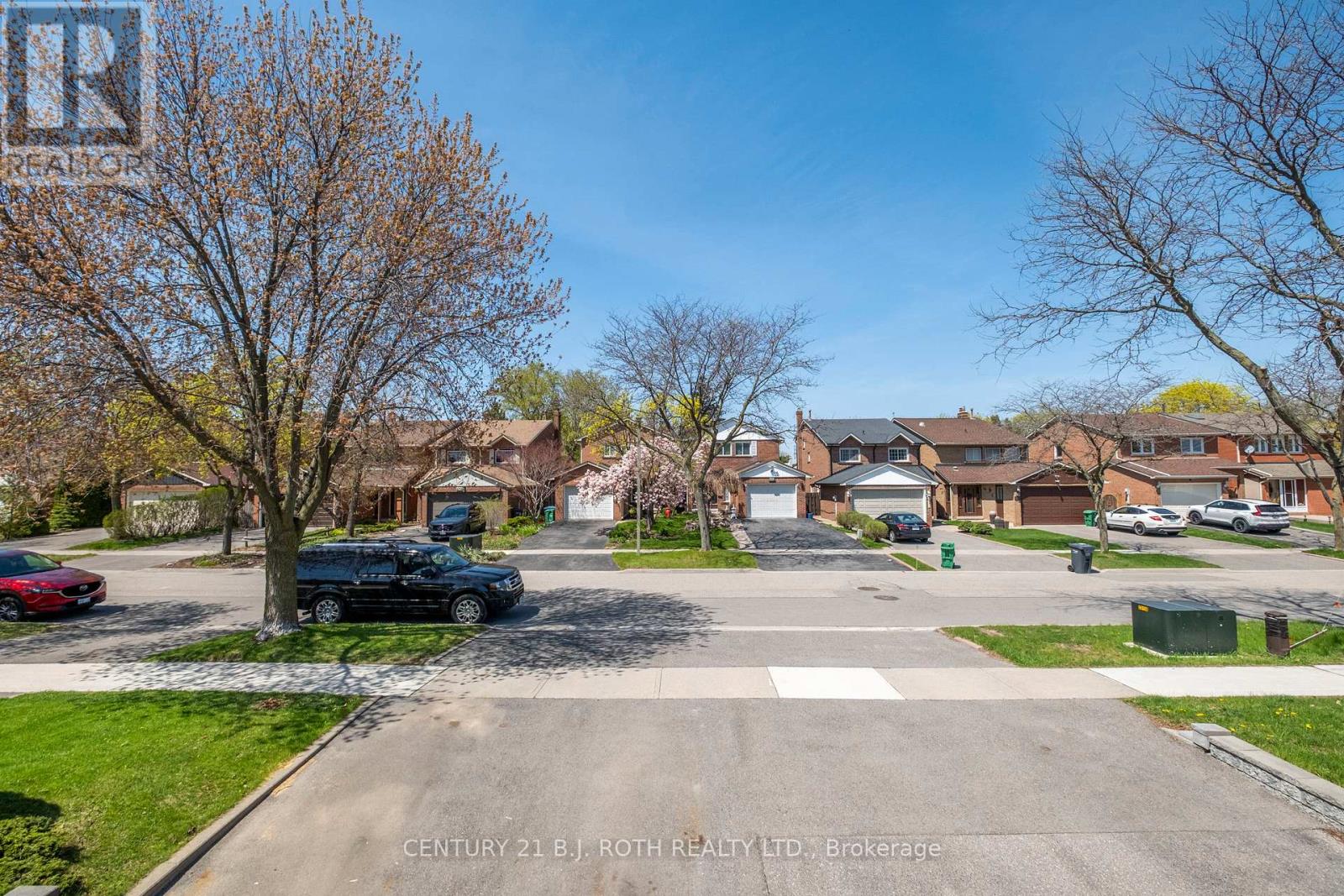 4113 TAFFEY CRESCENT