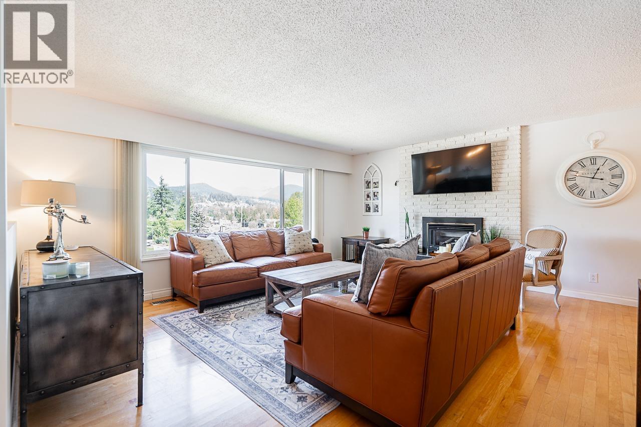1062 SPAR DRIVE