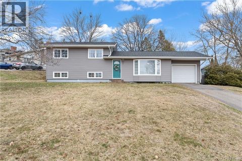 1 Broadview Avenue Sussex NB E4E1B9