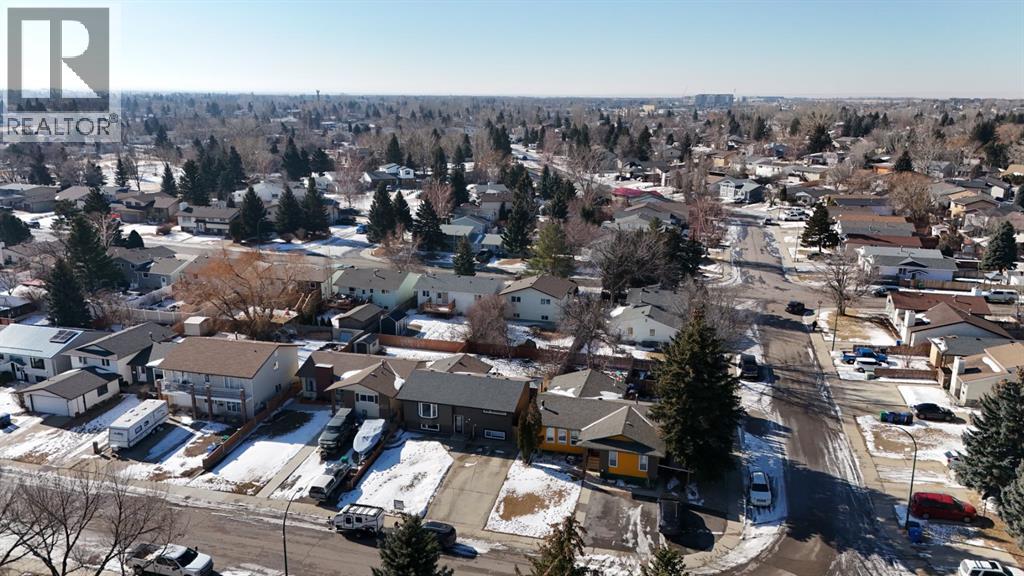 167 Chippewa Crescent W