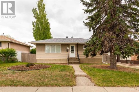837 Stafford Drive N Lethbridge AB T1H2B7