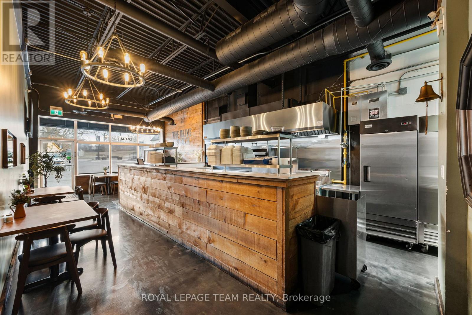 3 - 5556 MANOTICK MAIN STREET