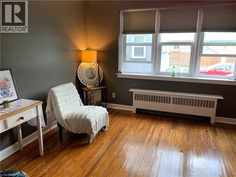 1759 KING Street E Unit# 33 Hamilton ON L8K1V6