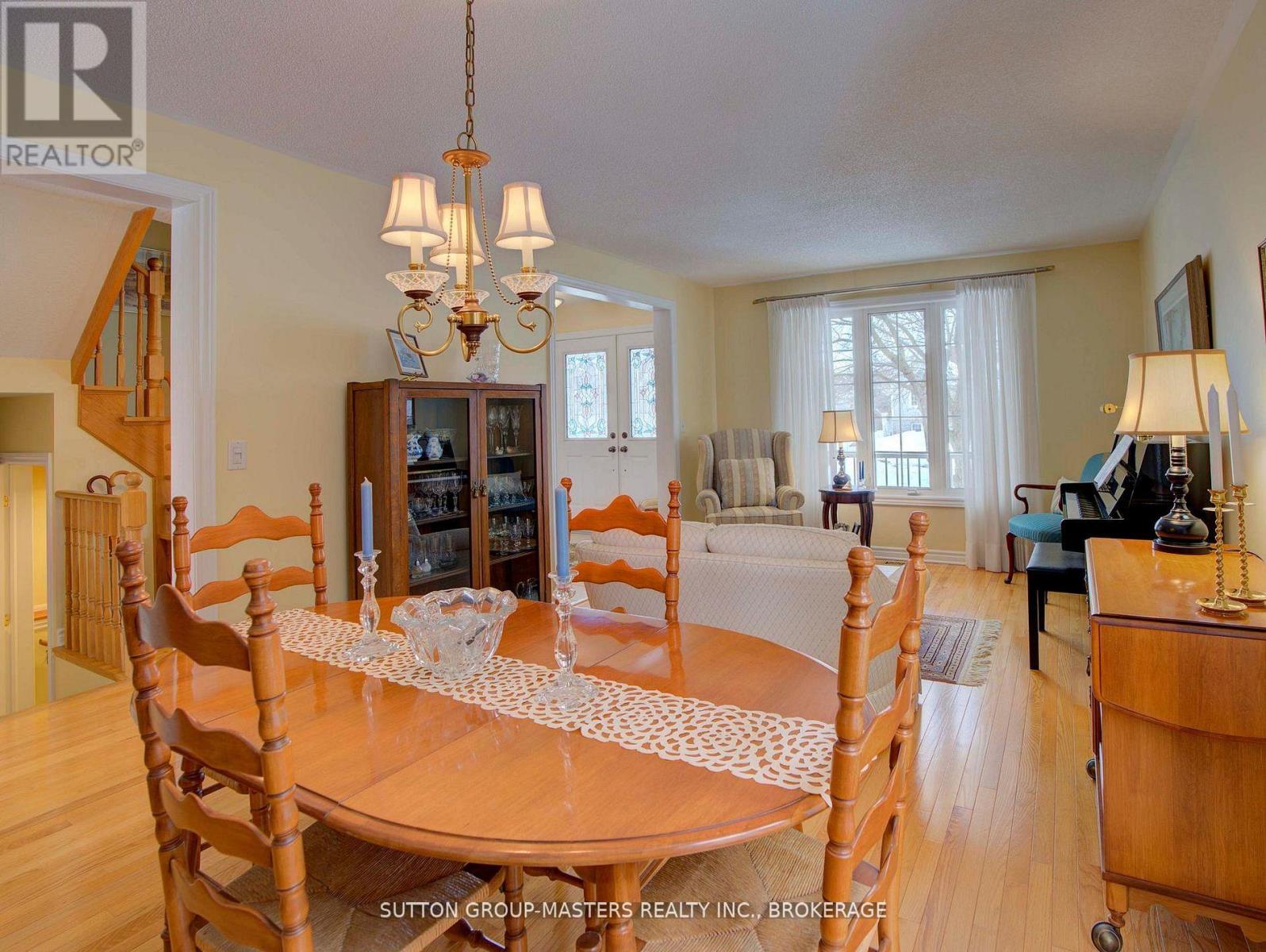 24 GLENORA DRIVE