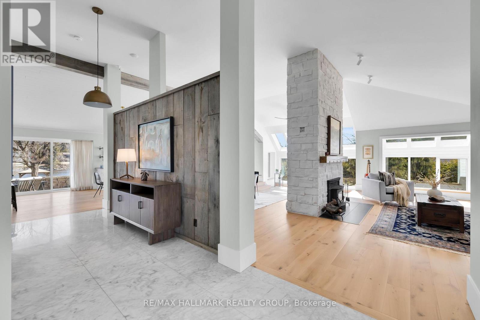 5567 SOUTH ISLAND PARK DRIVE