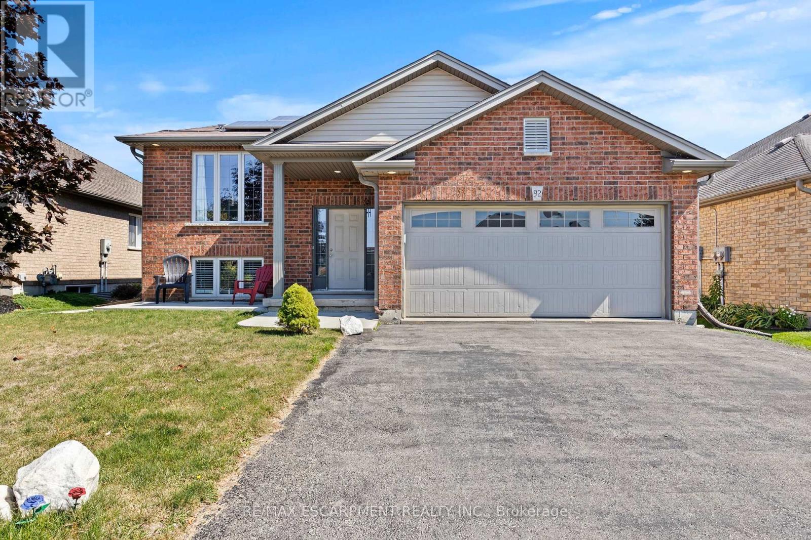 92 WHITE WATER DRIVE