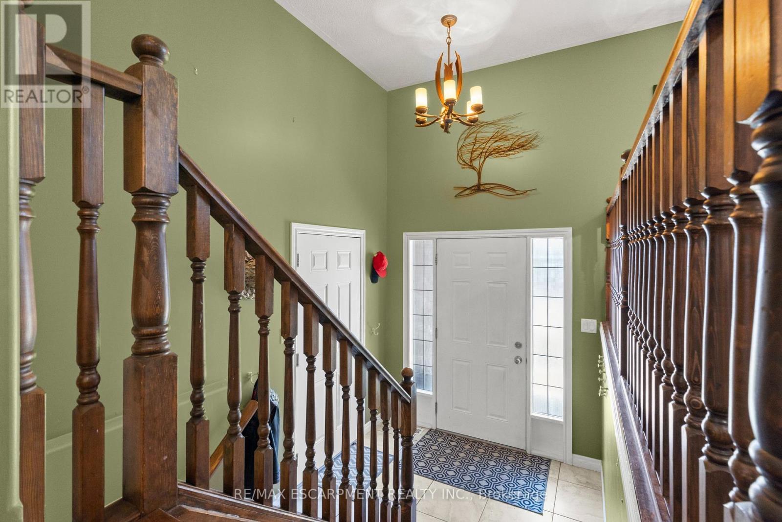 92 WHITE WATER DRIVE